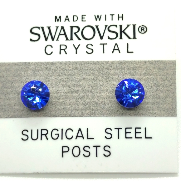Swarovski Elements Stud Earrings - Picture 1 of 2